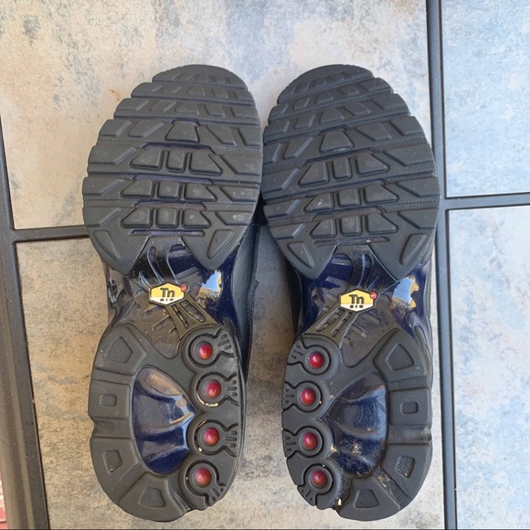 Air Max Plus - Picture 5 of 8